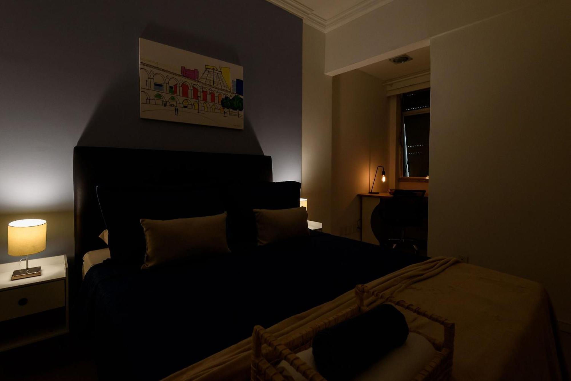 Omar Do Rio - Df97/301: 2qtos Espaçoso, C/ Suíte, Smart Tv, Internet 350mbps C/ Workstation, A 180m Da De Copacabana E A 9 Minutos Do Metrô Siqueira Campos * Río de Janeiro